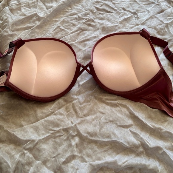 Brand New Victoria’s Secret Bombshell Plunge Push Up Bra Ombre Shine Strap - Picture 11 of 15